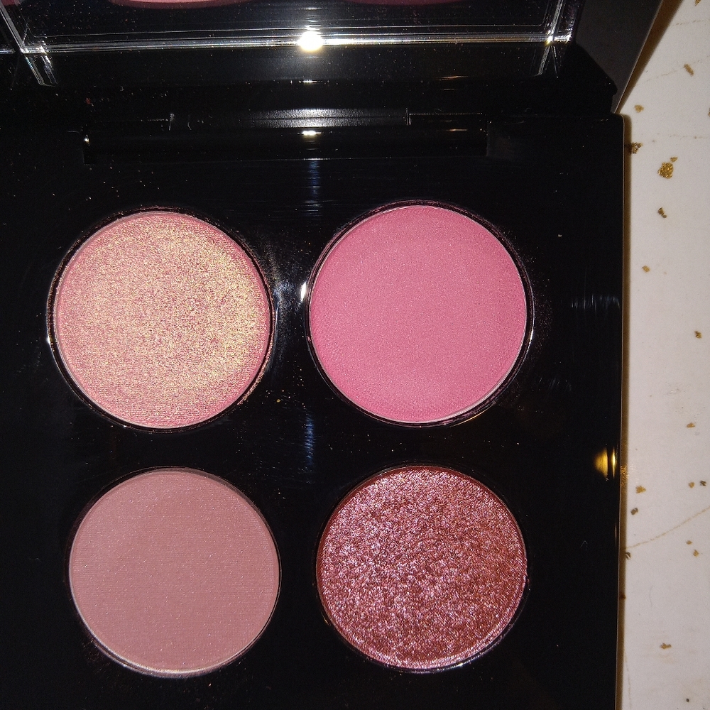 Pat mcgrath  divine rose luxe quad eternal  eden